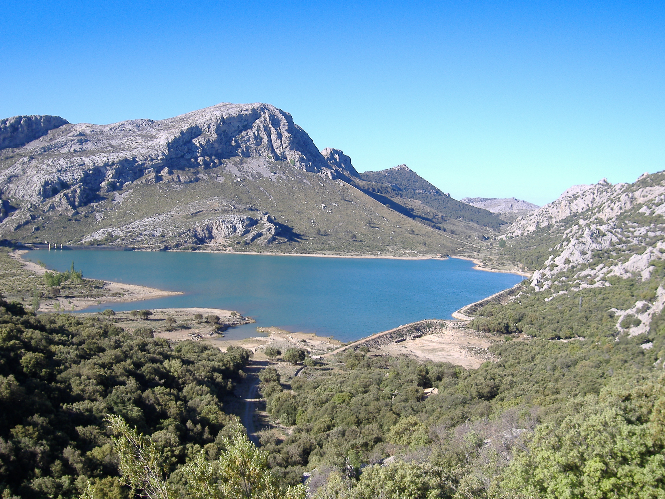 5. Vistes refugi de Cuber.JPG