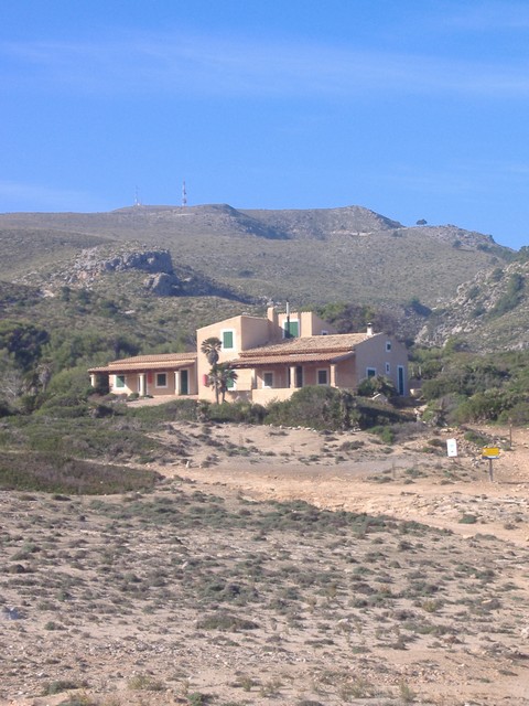 6. Refugi Arenalet.JPG