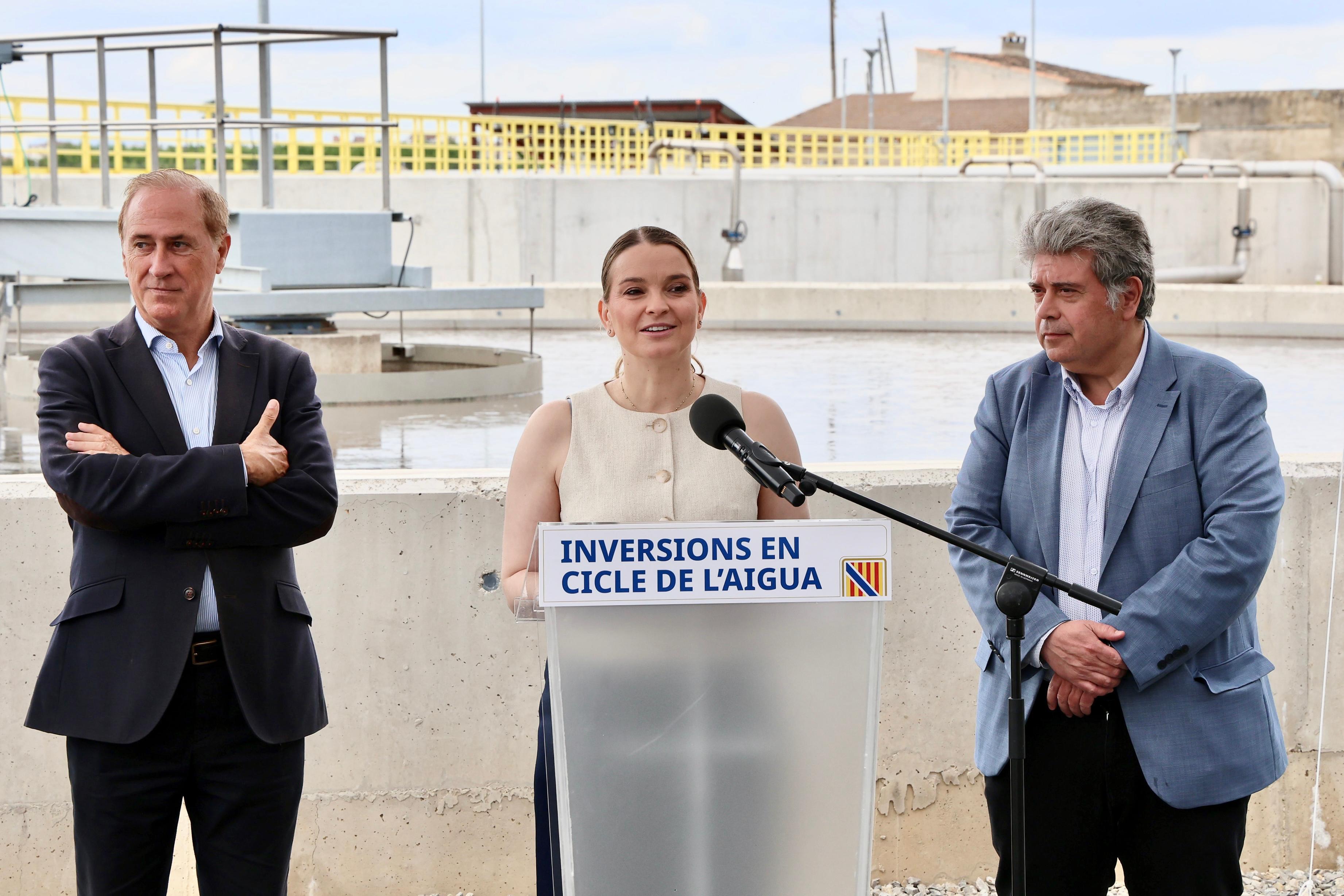 La presidenta Prohens, amb el conseller Lafuente i el batle de sa Pobla