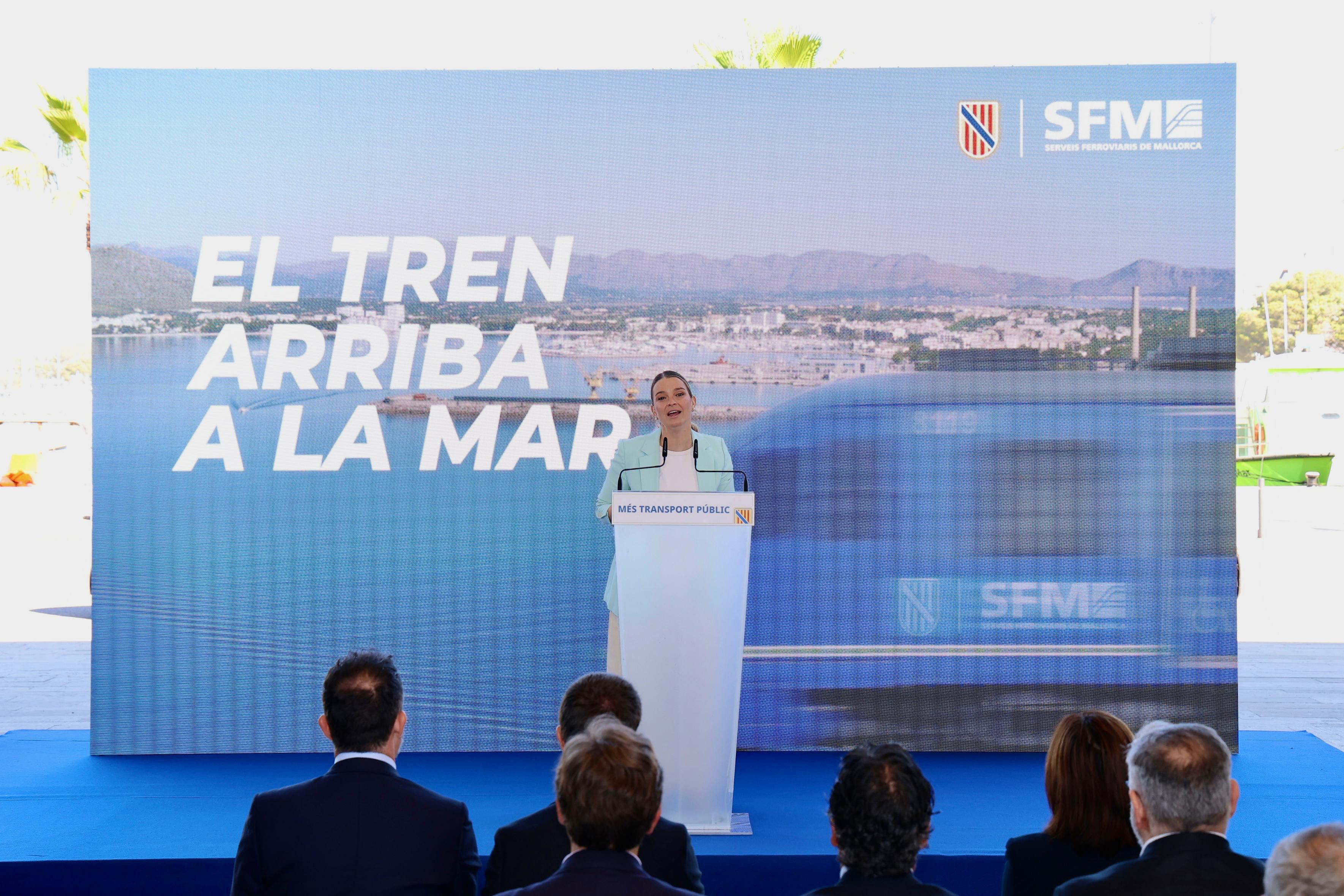 Margalida Prohens presenta el projecte de la futura línia de tren a Alcúdia