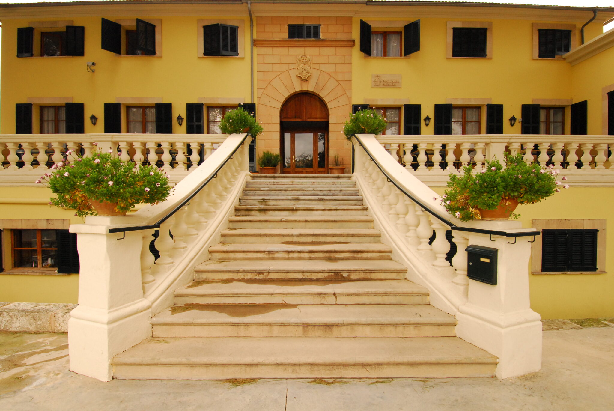 Façana de la residència.