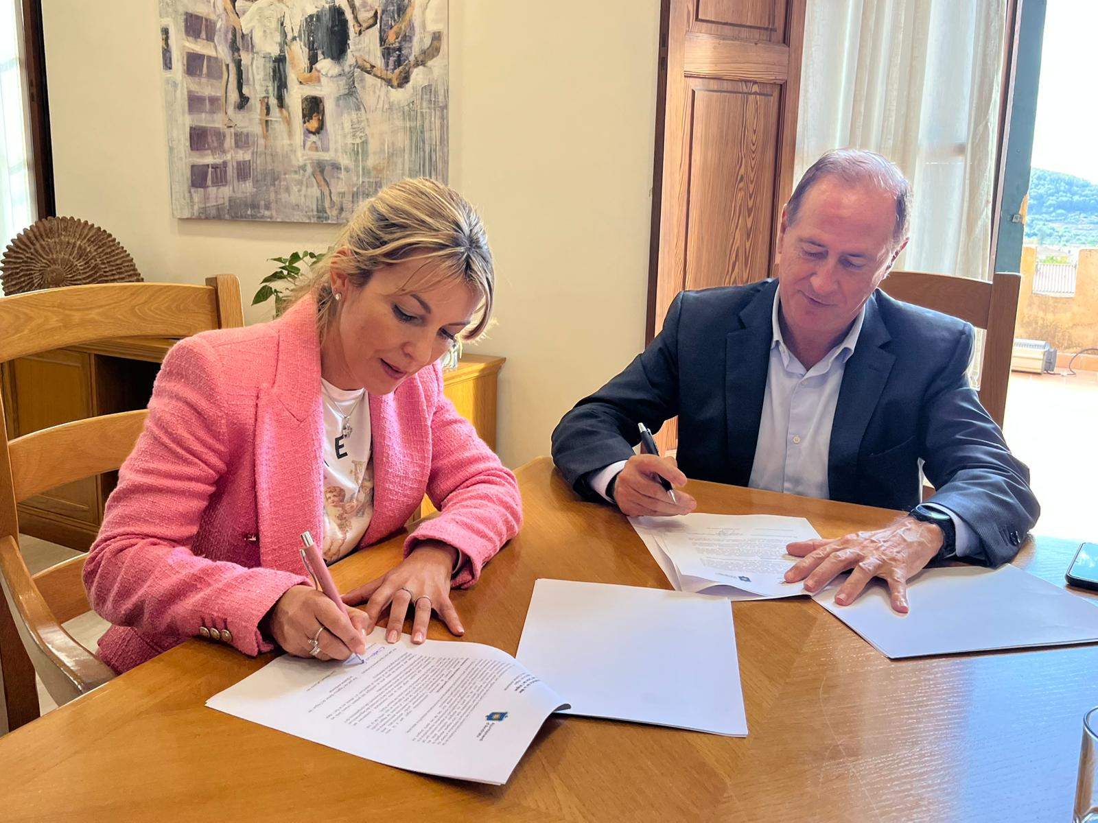 Sigantura del conveni