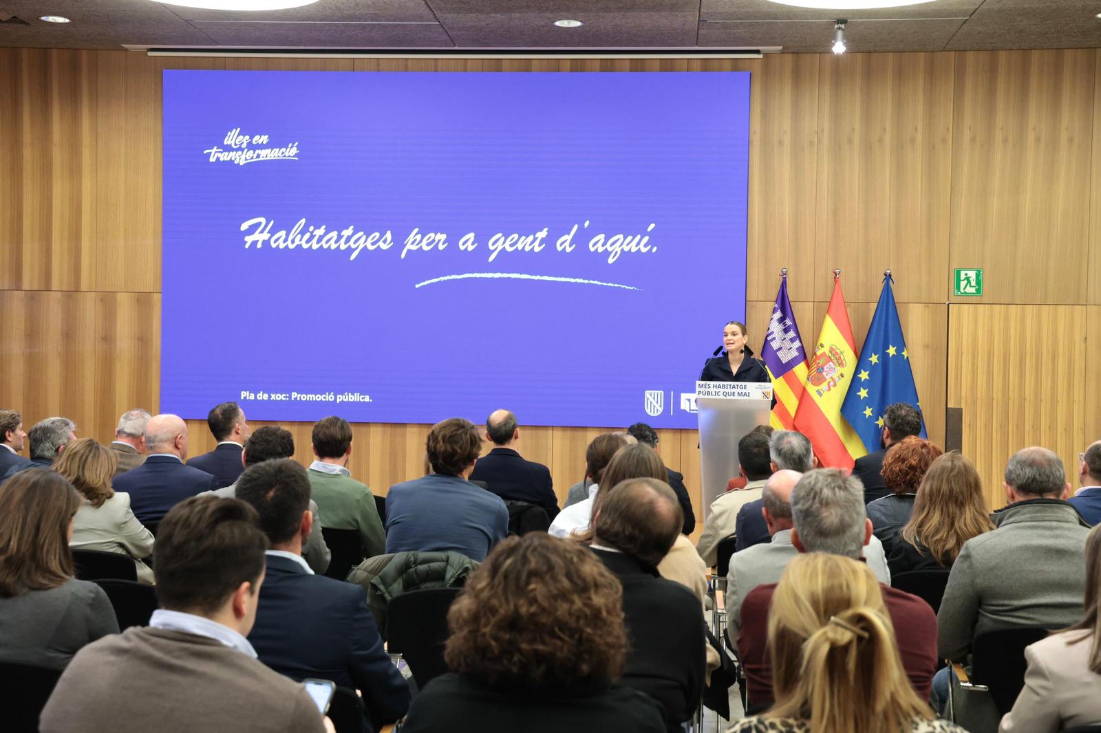 La presidenta Prohens explica totes les promocions d’habitatge públic en tramitació de l’Institut Balear de l’Habitatge (IBAVI).