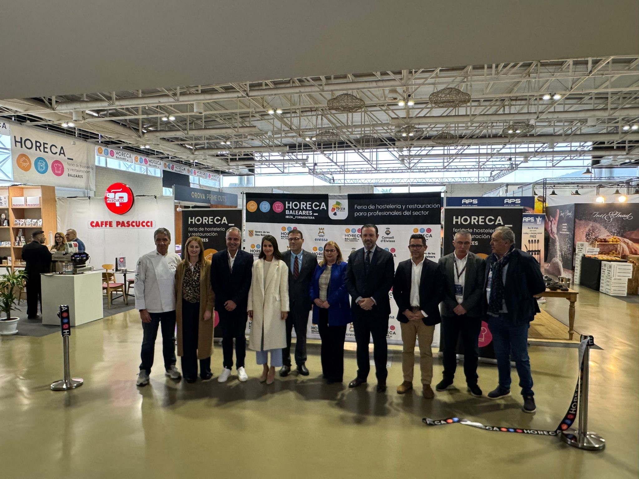 Autoritats a la inauguració de la fira.