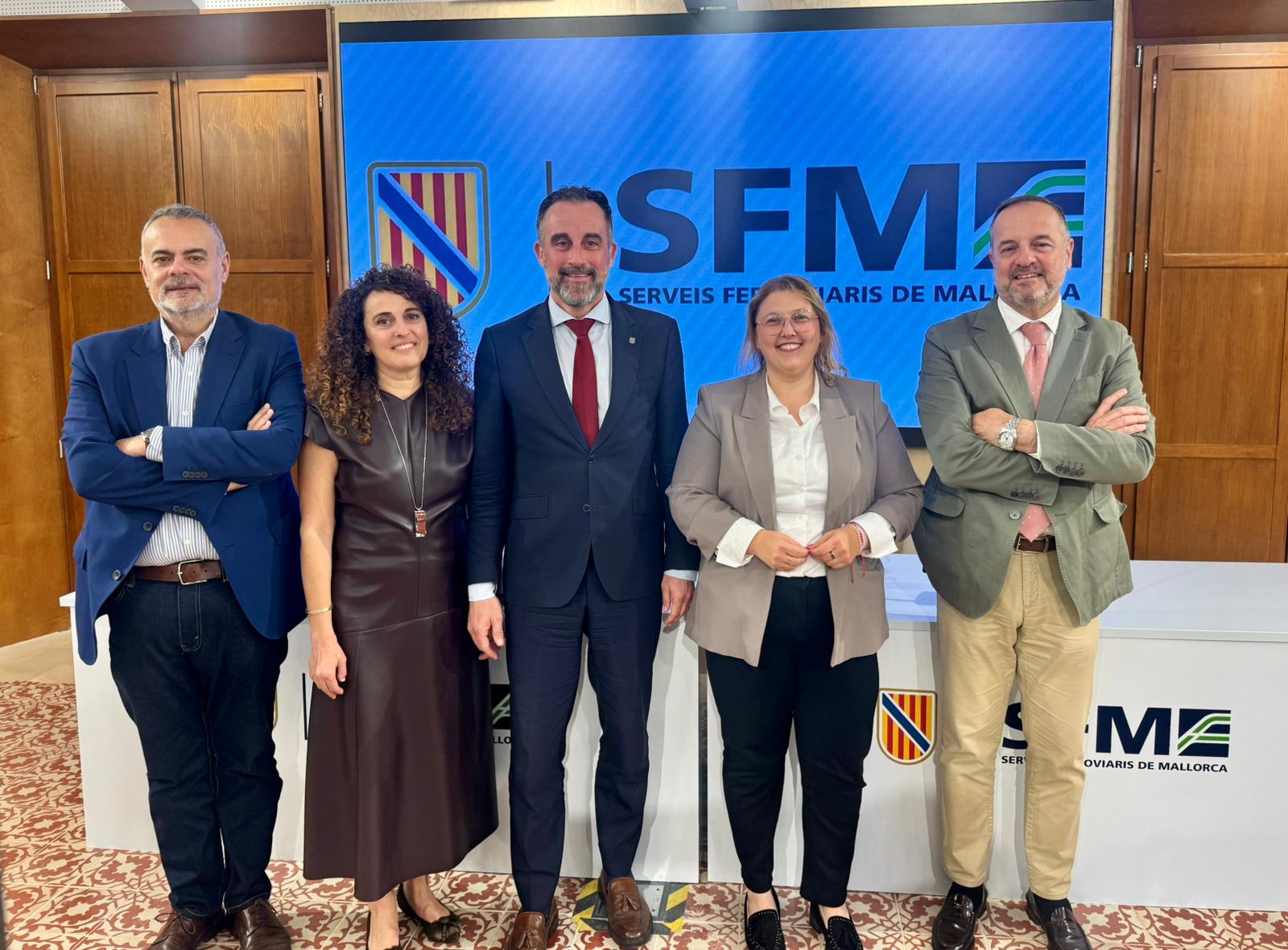 El conseller d’Habitatge, Territori i Mobilitat del Govern de les Illes Balears, José Luis Mateo, informa dels avanços del projecte de tren Palma-Llucmajor