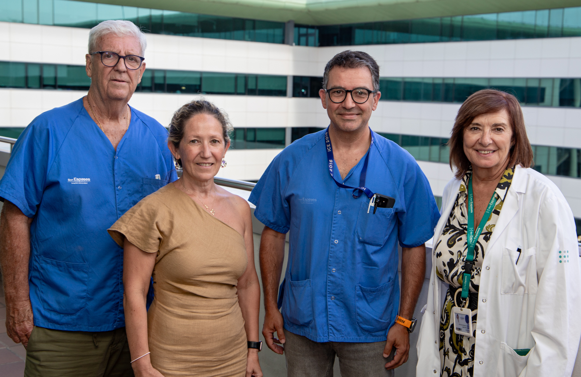 Alberto Rodríguez, en el centro, nou coordinador de transplantaments de l'Hospital Universitari Son Espases.