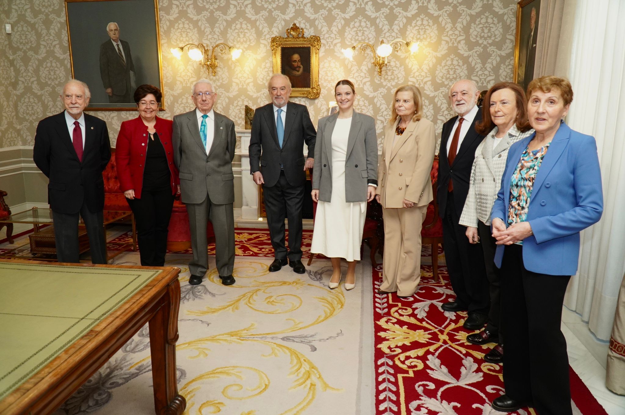 La presidenta del Govern visita la seu de la Reial Acadèmia Espanyola, a Madrid.