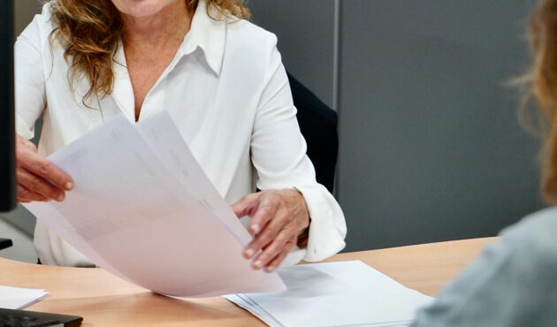 Lliurament de documents